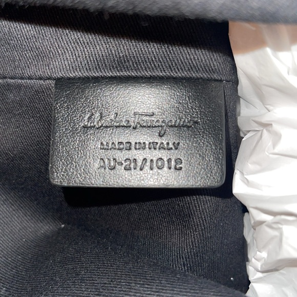 Salvatore Ferragamo Nylon Tote Bag -NWT - Picture 5 of 14